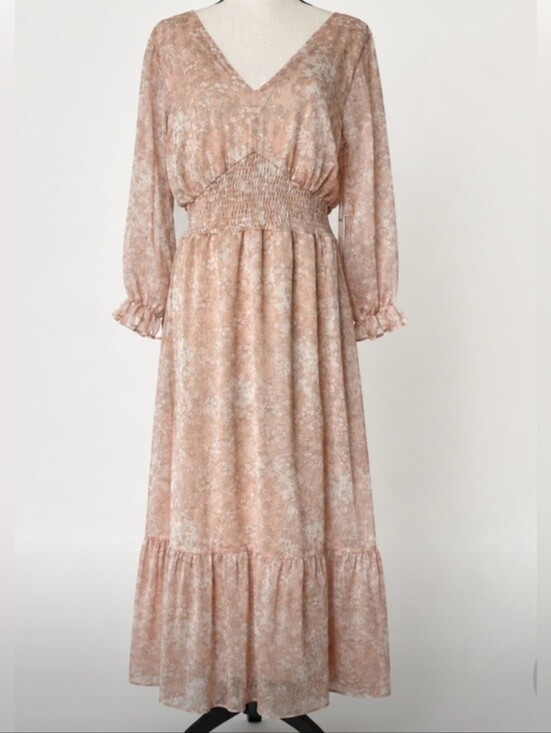 Dex Dresses & Skirts - EUC. boho cottagecore floral chiffon maxi dress, Blush, Neutral, Lightweight, M